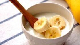 Bananenmaske für strahlende, faltenfreie Haut